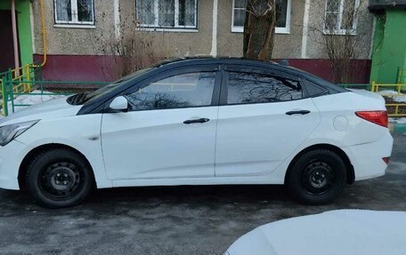 Hyundai Solaris II рестайлинг, 2015 год, 550 000 рублей, 11 фотография