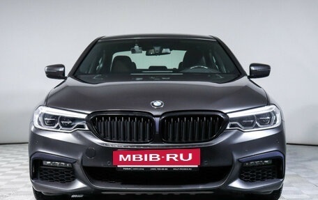 BMW 5 серия, 2019 год, 4 990 000 рублей, 2 фотография