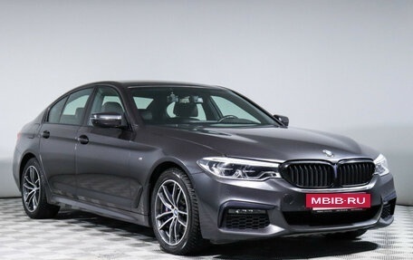 BMW 5 серия, 2019 год, 4 990 000 рублей, 3 фотография