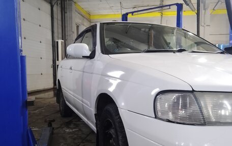 Nissan Sunny B15, 2004 год, 400 000 рублей, 3 фотография