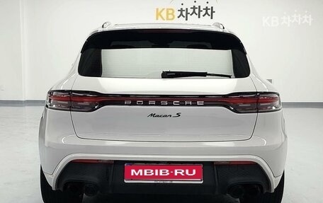 Porsche Macan I рестайлинг, 2022 год, 7 400 000 рублей, 4 фотография