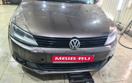 Volkswagen Jetta VI, 2012 год, 550 000 рублей, 7 фотография