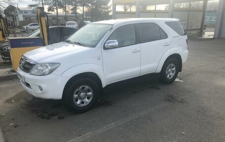 Toyota Fortuner I, 2006 год, 1 950 000 рублей, 1 фотография