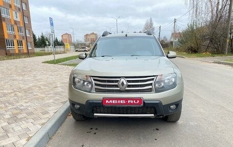 Renault Duster I рестайлинг, 2014 год, 700 000 рублей, 1 фотография