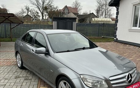 Mercedes-Benz C-Класс, 2010 год, 1 360 000 рублей, 2 фотография