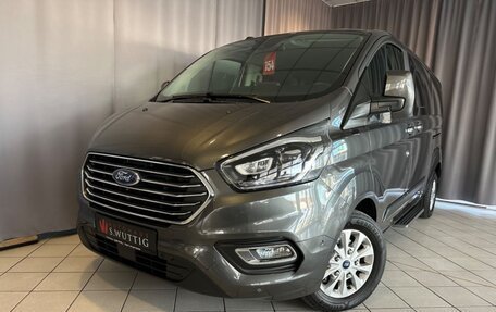 Ford Tourneo Custom I рестайлинг, 2022 год, 5 385 000 рублей, 2 фотография