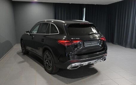 Mercedes-Benz GLC, 2023 год, 7 360 000 рублей, 4 фотография