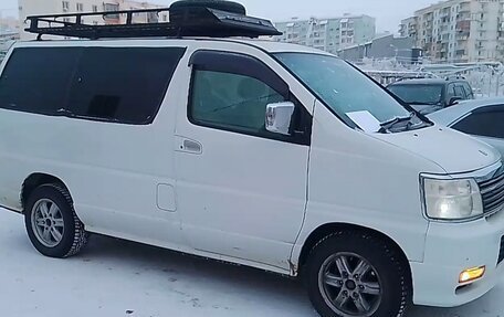 Nissan Elgrand I, 2002 год, 1 150 000 рублей, 8 фотография