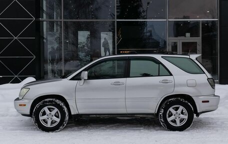 Lexus RX IV рестайлинг, 2001 год, 1 200 000 рублей, 2 фотография