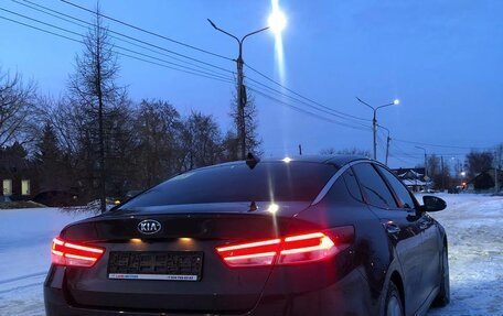 KIA Optima IV, 2017 год, 1 900 000 рублей, 4 фотография