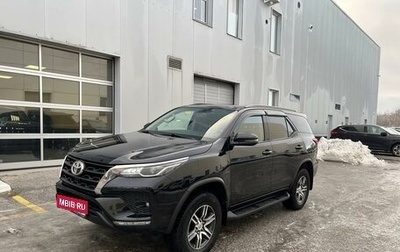 Toyota Fortuner II, 2020 год, 3 390 000 рублей, 1 фотография