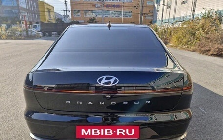 Hyundai Grandeur, 2022 год, 3 180 000 рублей, 5 фотография