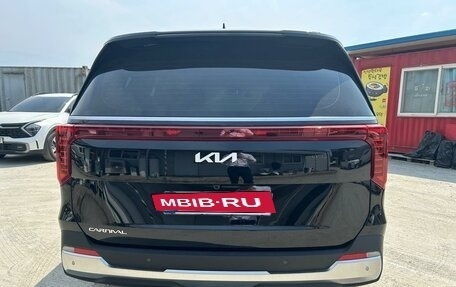 KIA Carnival, 2024 год, 4 900 000 рублей, 8 фотография