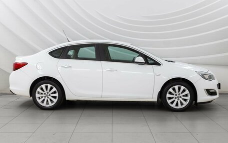 Opel Astra J, 2013 год, 1 170 000 рублей, 8 фотография