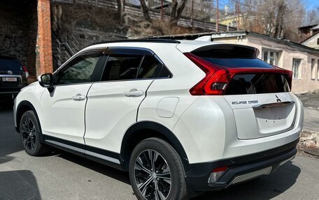 Mitsubishi Eclipse Cross, 2020 год, 1 980 000 рублей, 4 фотография