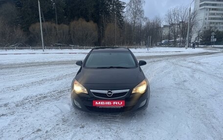 Opel Astra J, 2011 год, 485 000 рублей, 2 фотография