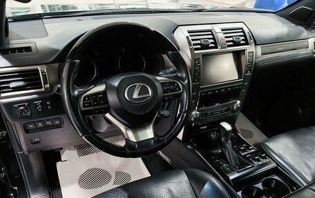 Lexus GX II, 2019 год, 7 850 000 рублей, 13 фотография