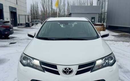 Toyota RAV4, 2012 год, 1 495 000 рублей, 2 фотография