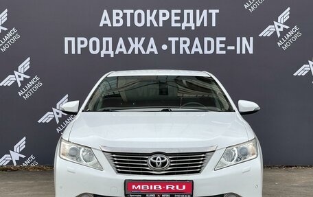 Toyota Camry, 2012 год, 1 739 990 рублей, 2 фотография