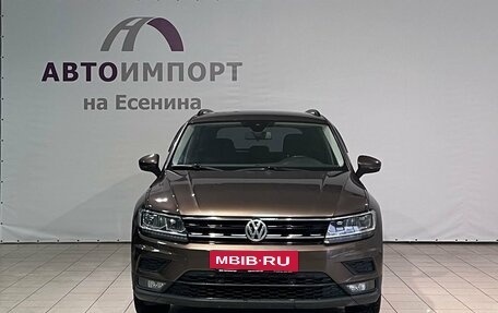 Volkswagen Tiguan II, 2020 год, 2 190 000 рублей, 2 фотография