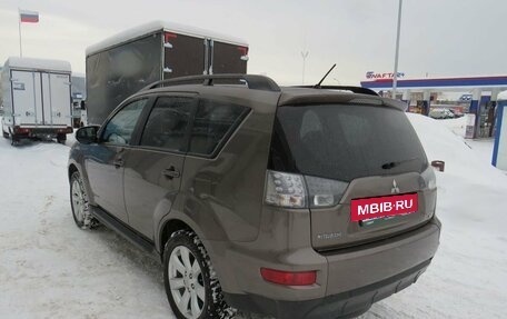 Mitsubishi Outlander III рестайлинг 3, 2012 год, 1 525 000 рублей, 8 фотография