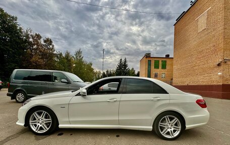 Mercedes-Benz E-Класс, 2010 год, 1 650 000 рублей, 3 фотография