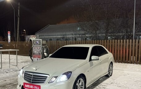 Mercedes-Benz E-Класс, 2010 год, 1 650 000 рублей, 16 фотография