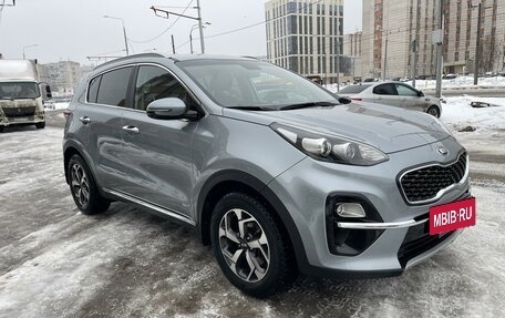 KIA Sportage IV рестайлинг, 2018 год, 2 550 000 рублей, 4 фотография