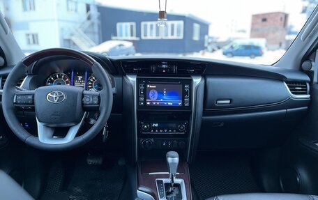 Toyota Fortuner II, 2017 год, 3 070 000 рублей, 2 фотография