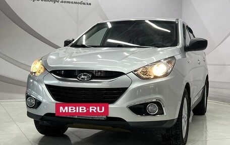 Hyundai ix35 I рестайлинг, 2011 год, 1 099 000 рублей, 2 фотография