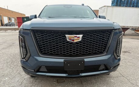 Cadillac Escalade V, 2024 год, 25 682 480 рублей, 4 фотография