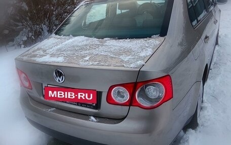 Volkswagen Jetta VI, 2008 год, 950 000 рублей, 3 фотография