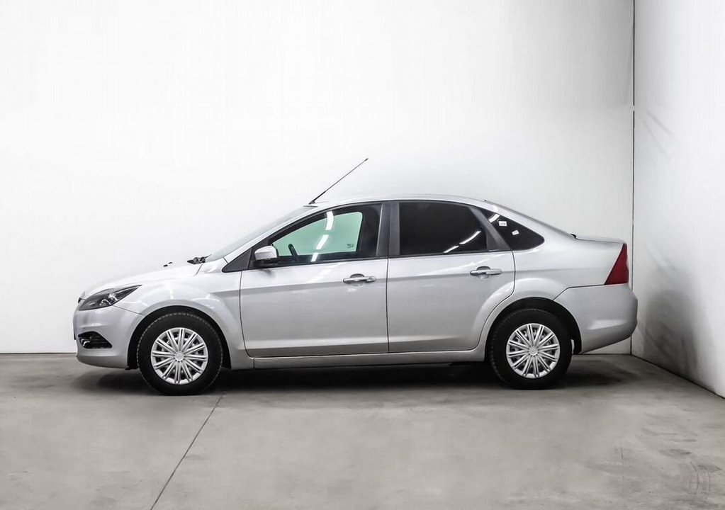 Ford Focus II рестайлинг, 2010 год, 607 300 рублей, 6 фотография