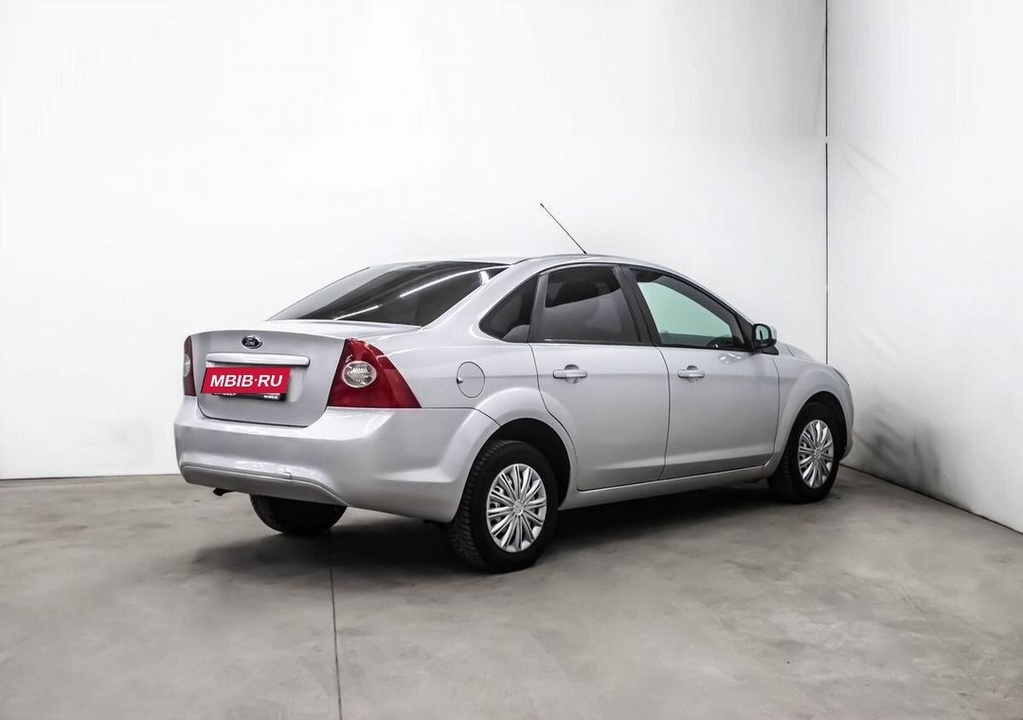 Ford Focus II рестайлинг, 2010 год, 607 300 рублей, 4 фотография