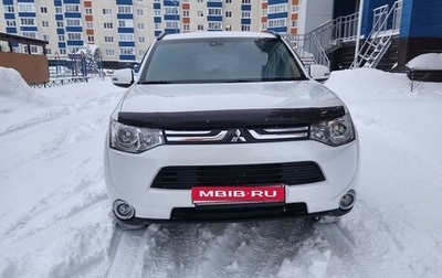 Mitsubishi Outlander III рестайлинг 3, 2013 год, 1 950 000 рублей, 1 фотография