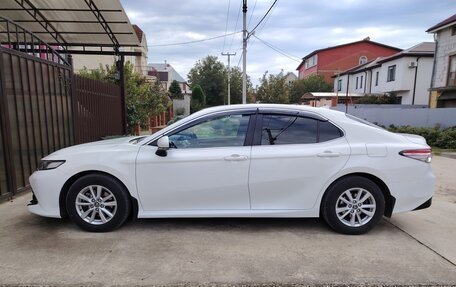 Toyota Camry, 2019 год, 3 000 000 рублей, 5 фотография