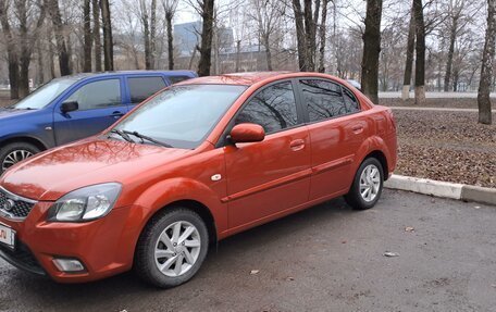 KIA Rio II, 2010 год, 599 000 рублей, 2 фотография