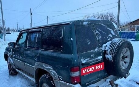 Nissan Patrol, 1998 год, 650 000 рублей, 2 фотография