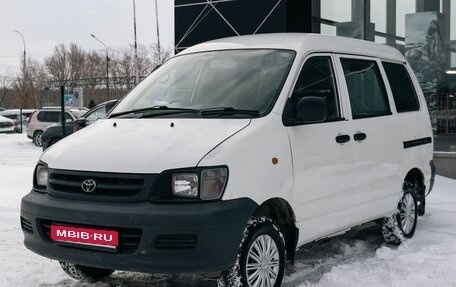 Toyota Town Ace III, 2000 год, 495 000 рублей, 1 фотография