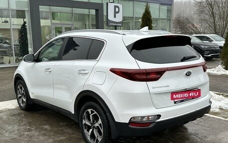 KIA Sportage IV рестайлинг, 2021 год, 2 500 000 рублей, 3 фотография