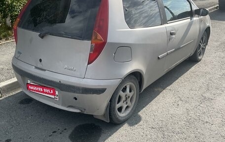 Fiat Punto III Punto Evo рестайлинг, 2000 год, 70 000 рублей, 4 фотография