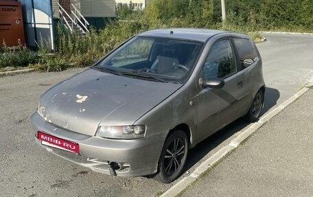 Fiat Punto III Punto Evo рестайлинг, 2000 год, 70 000 рублей, 2 фотография