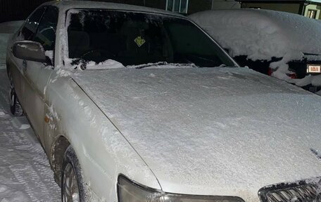 Nissan Laurel VIII, 1990 год, 250 000 рублей, 3 фотография