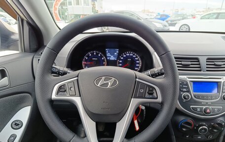 Hyundai Solaris II рестайлинг, 2013 год, 834 995 рублей, 17 фотография