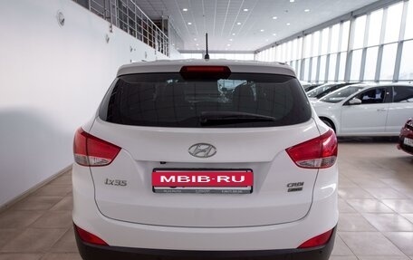 Hyundai ix35 I рестайлинг, 2014 год, 1 700 000 рублей, 5 фотография