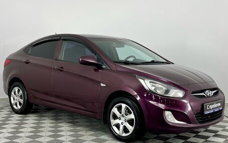 Hyundai Solaris II рестайлинг, 2012 год, 580 000 рублей, 4 фотография