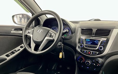 Hyundai Solaris II рестайлинг, 2012 год, 580 000 рублей, 11 фотография