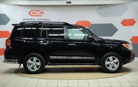 Toyota Land Cruiser 200, 2013 год, 3 550 000 рублей, 4 фотография