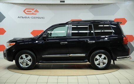 Toyota Land Cruiser 200, 2013 год, 3 550 000 рублей, 8 фотография