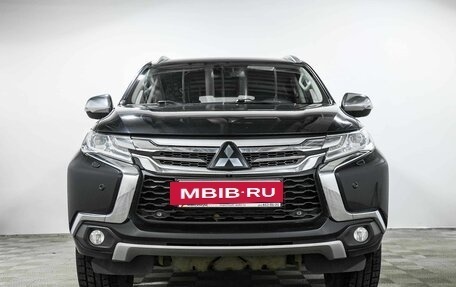 Mitsubishi Pajero Sport III рестайлинг, 2018 год, 3 030 000 рублей, 3 фотография